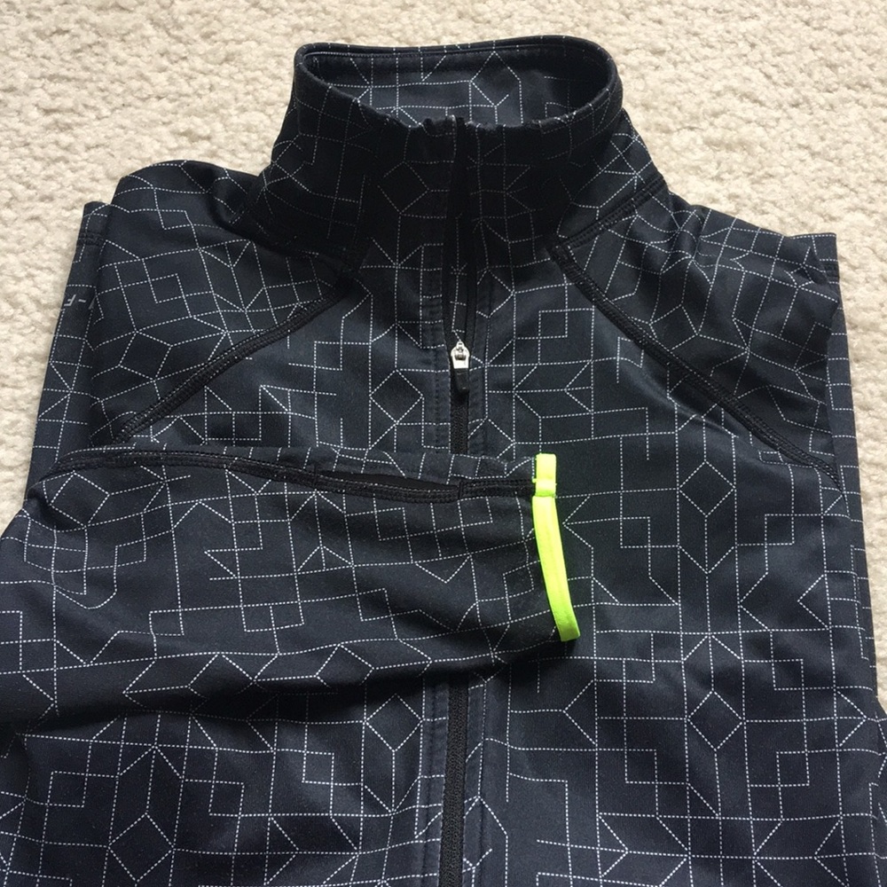 Nike pull over sweater